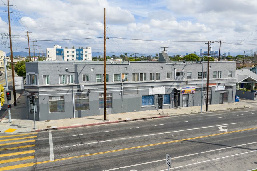 Photo of 1645 W 48th St, mixed-use investment property in South Los Angeles